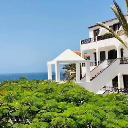 With Beautiful Ocean View *