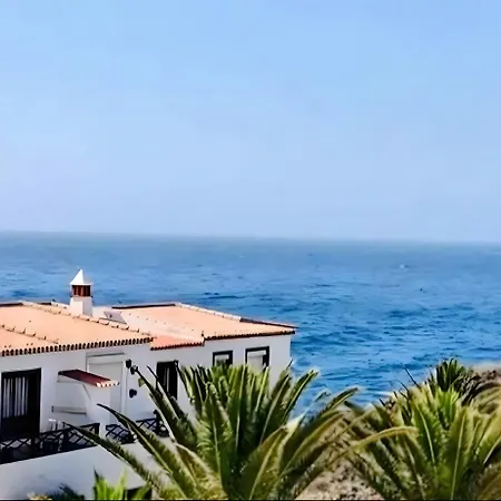 With Beautiful Ocean View شقة طوستا ديل سيلونثيو
